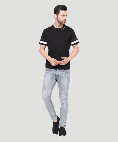 Men's Black Solid Half Sleeves Regular Fit T-Shirt